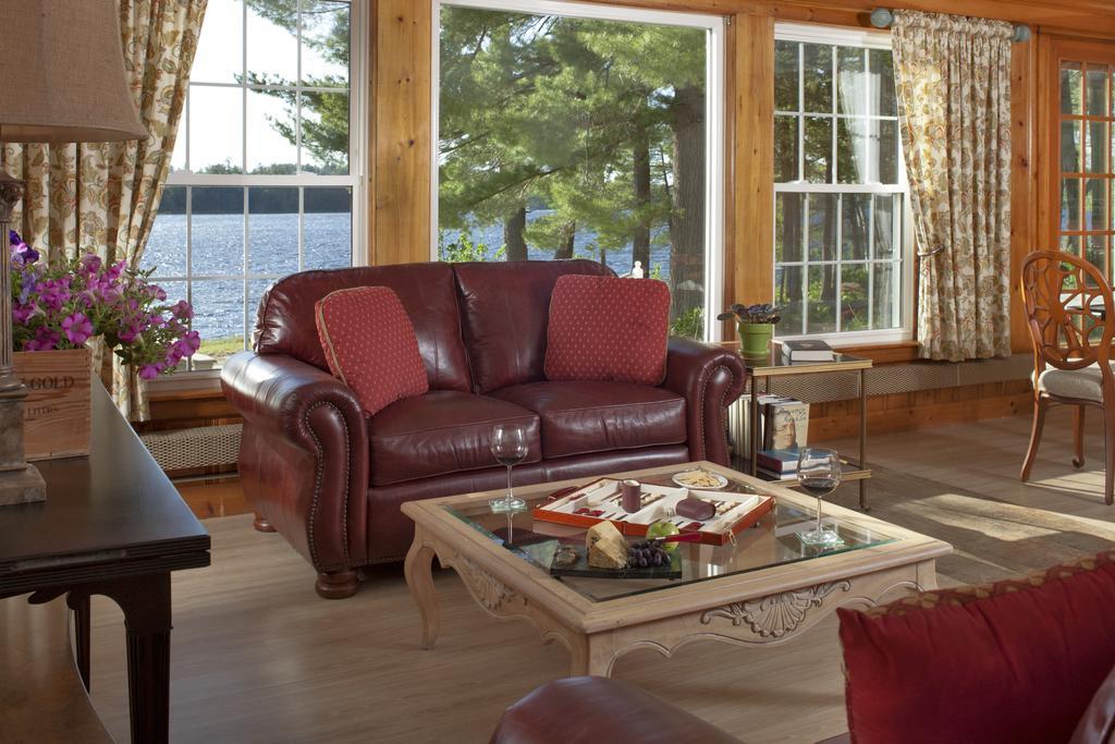 Wolf Cove Inn Poland Luaran gambar