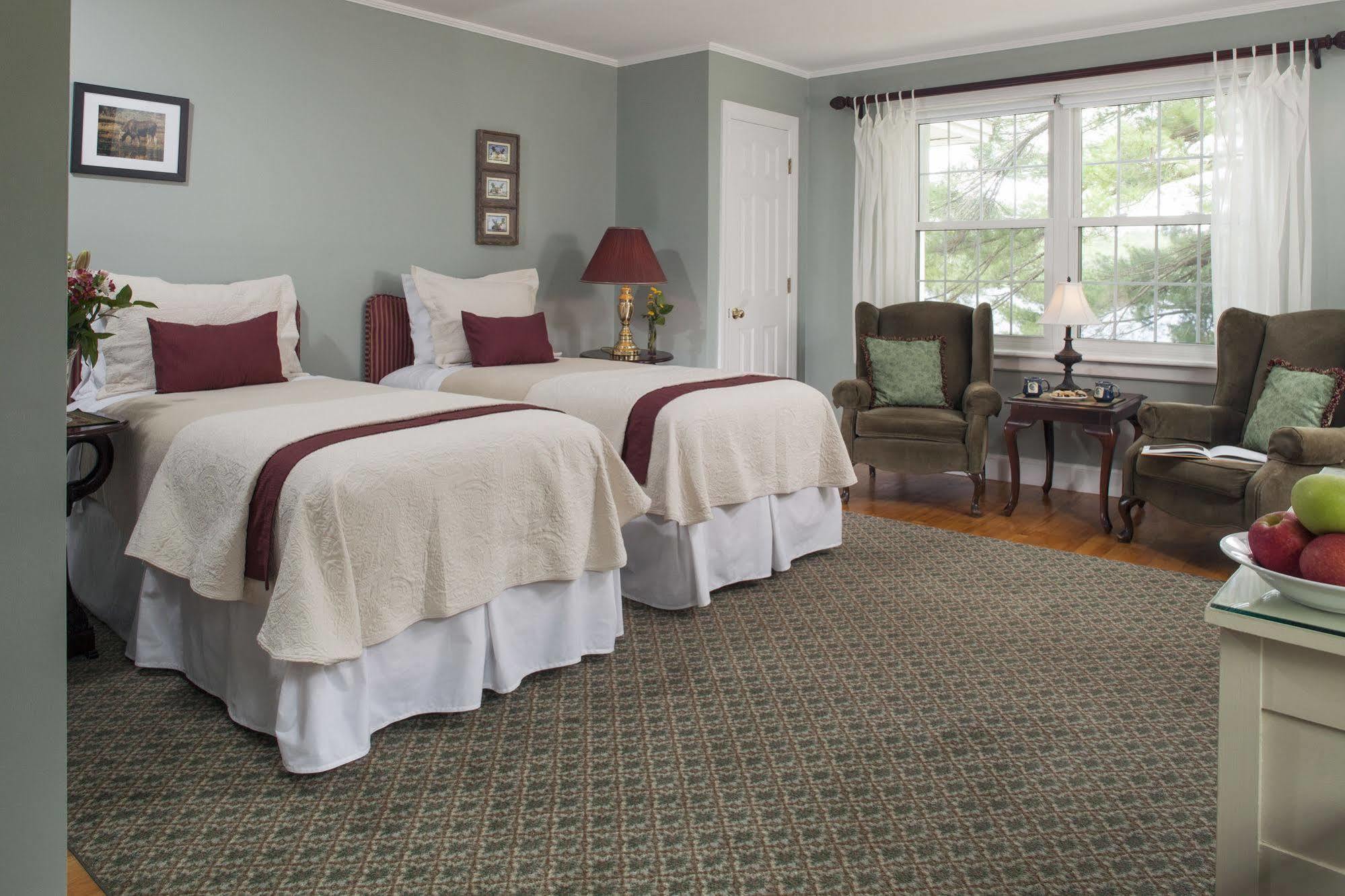 Wolf Cove Inn Poland Luaran gambar